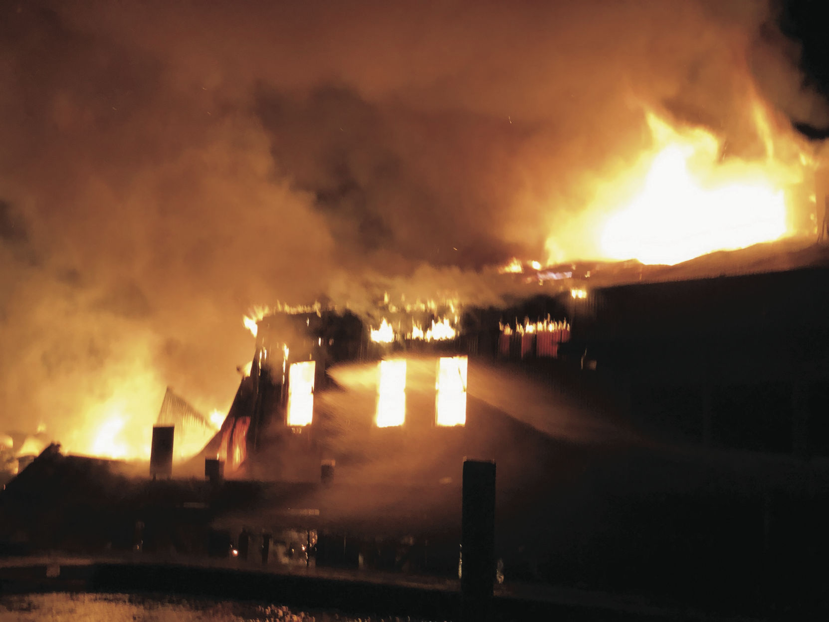 Local fires burn: Several businesses destroyed at Tower Park Marina